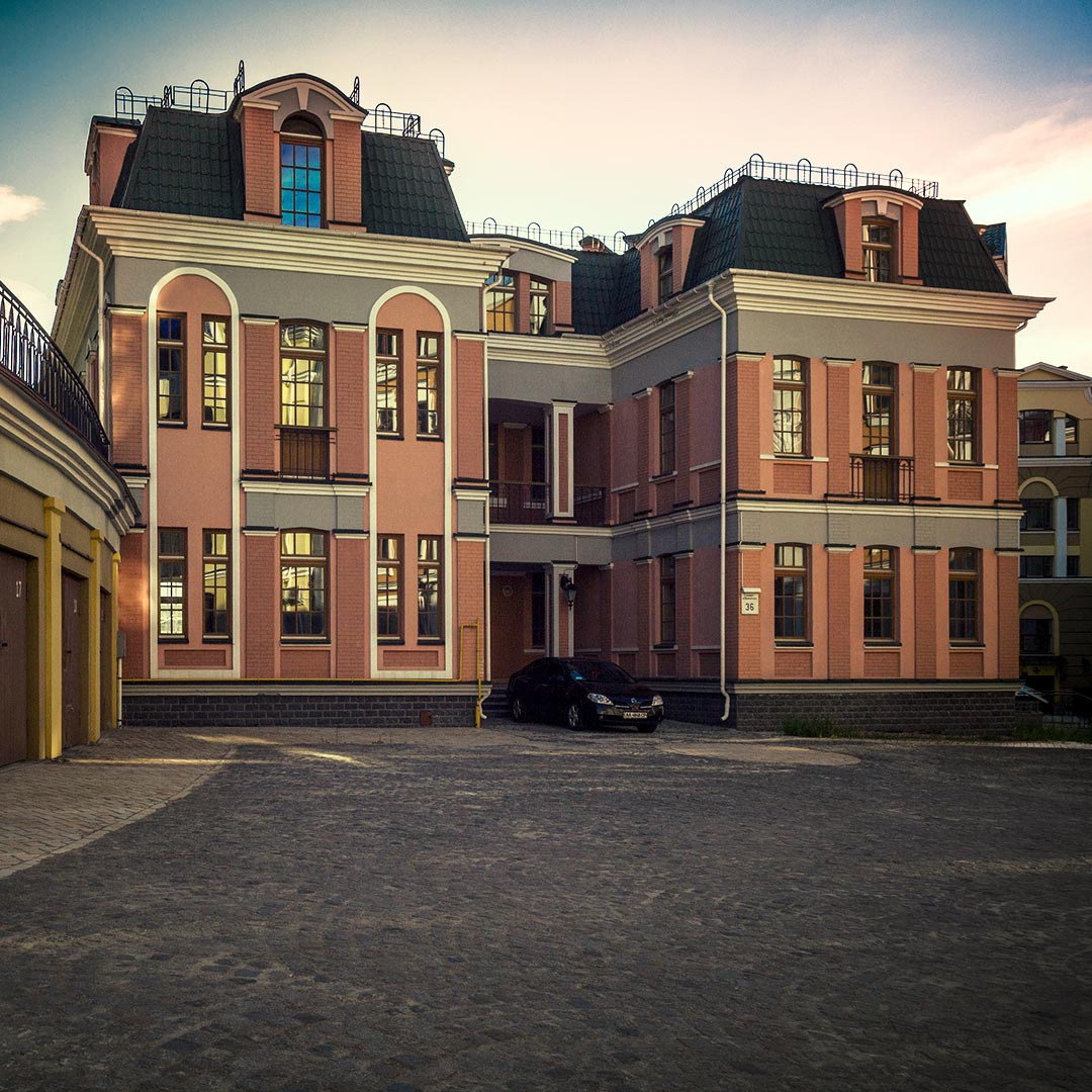 Vozdvizhenka. Architecture portrait.